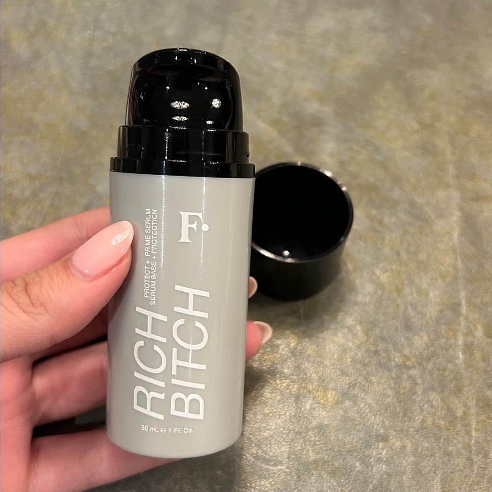 Freck Beauty RICH BITCH SERUM PROTECT + PRIME SERUM - Picture 5 of 5